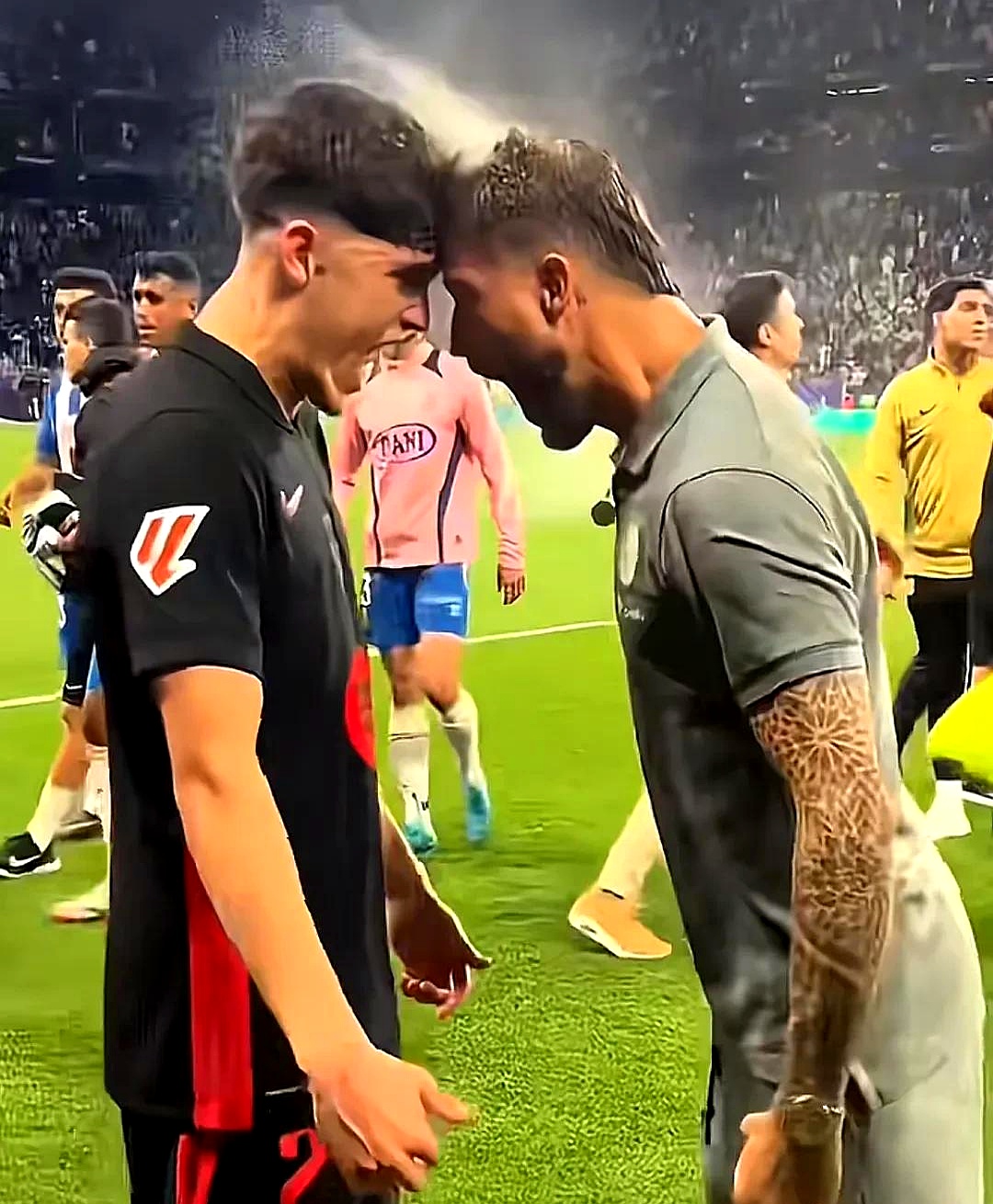 窗口期德国杯焦点战,巴塞罗那门线救险,媒体盛赞,临场指挥获称赞(巴塞罗那经典回顾) 窗口期德国杯焦点战,巴塞罗那门线救险,媒体盛赞,临场指挥获称赞(巴塞罗那经典回顾)